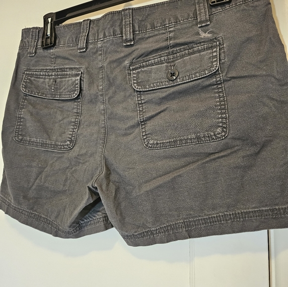 Eddie Bauer heavy cotton gray shorts - Picture 4 of 8